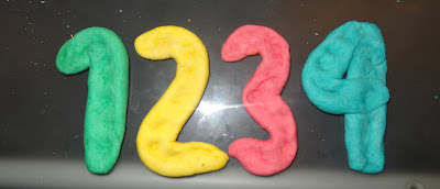 Χρωματίστε το ζυμάρι!