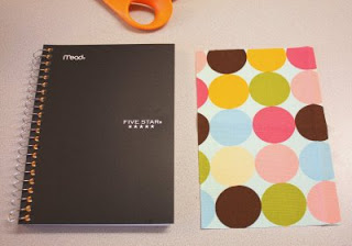 Ντύστε τα τετράδια με ύφασμα!