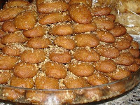 Ανάκληση μελομακάρονων με μούχλα.