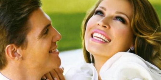 Μαριέττα Χρουσαλά-Λέων Πατίτσας: Βαπτίζουν τον γιο τους στη Μύκονο-ΔΕΙΤΕ το προσκλητήριο!