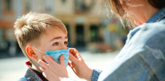 Σχολεία: Ποιες μάσκες είναι κατάλληλες για παιδιά και τι πρέπει να τα διδάξουν οι γονείς